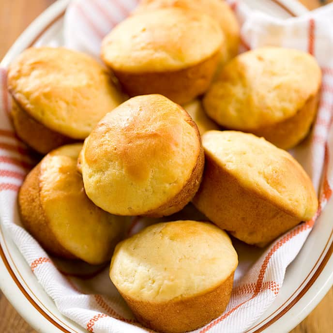 Scoop-and-Bake Dinner Rolls