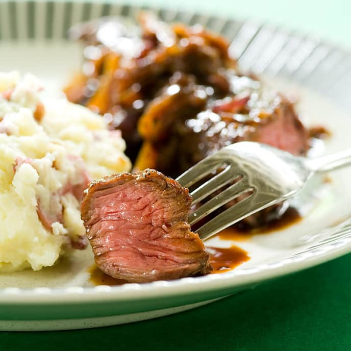 Skillet Smothered Steak Tips