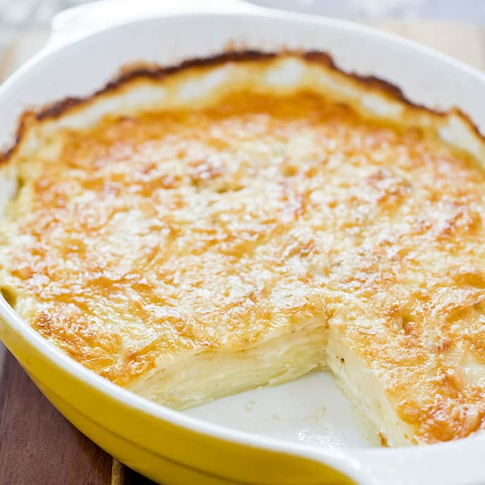 Cheesy au Gratin Potatoes