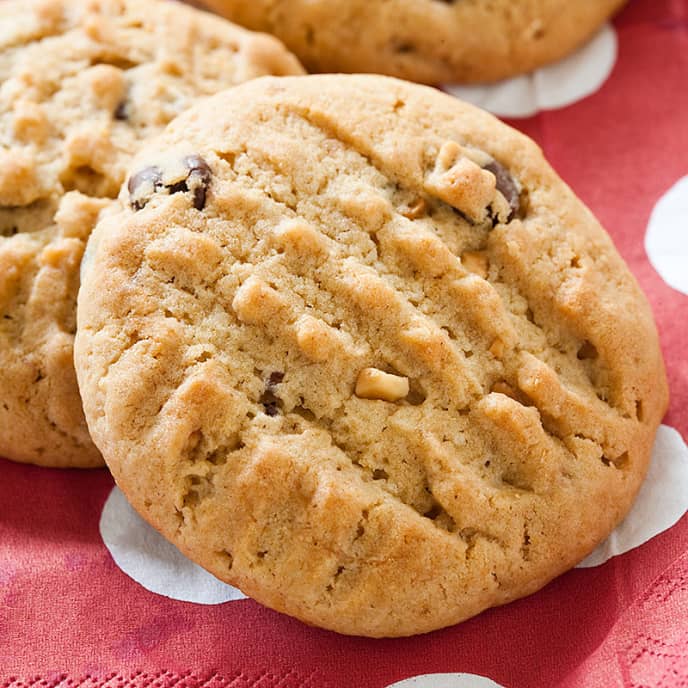 Deluxe Peanut Butter and Banana Chocolate Chip Cookies