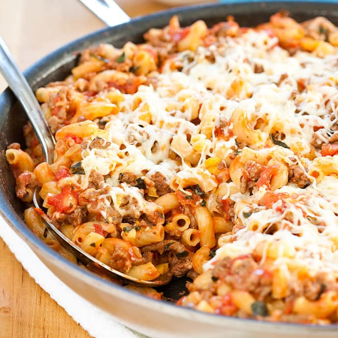 Skillet Macaroni with Zesty Meat Sauce