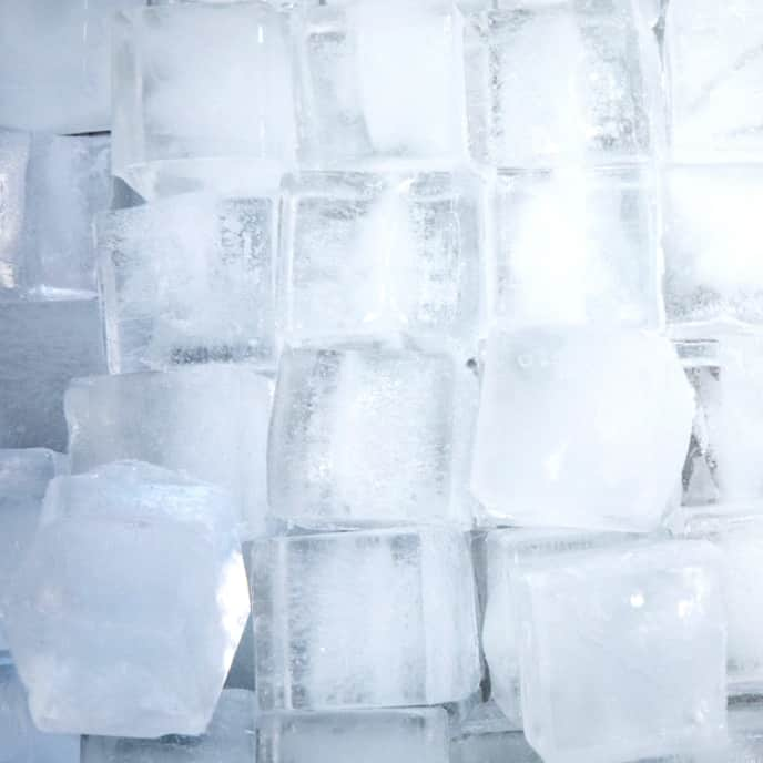 How to Make Ice Cubes That Don't Taste Bad