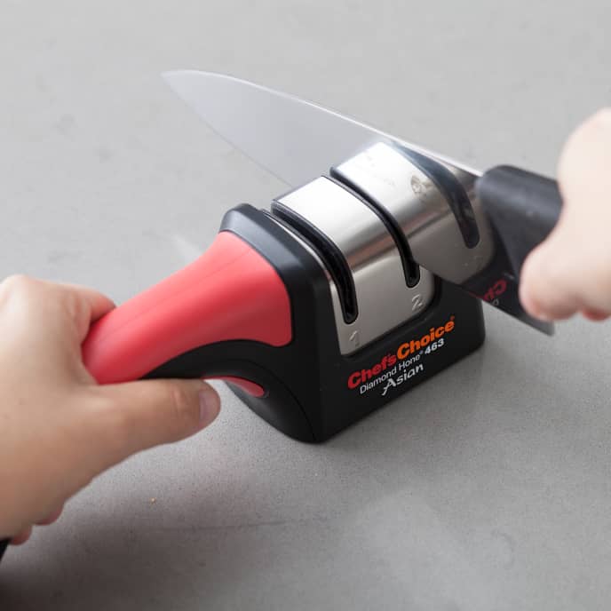 Why America's Test Kitchen Calls the Chef's Choice Trizor XV the Best Knife  Sharpener 