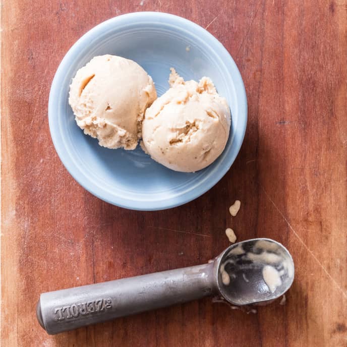 No-Fuss Banana Ice Cream (Reduced Sugar)