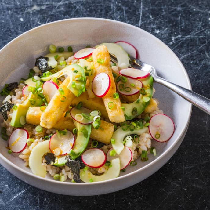 Vegan Brown Sushi Rice Bowl with Tofu and Vegetables