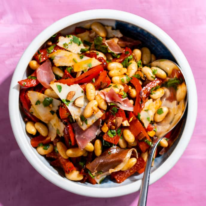 Charred Red Pepper and White Bean Salad