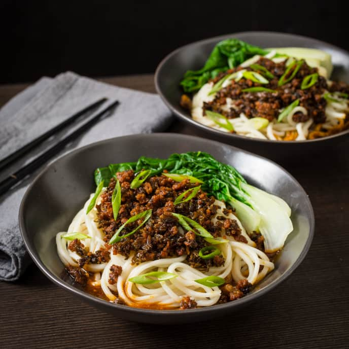 Dan Dan Mian (Sichuan Noodles with Chili Sauce and Pork) for Two