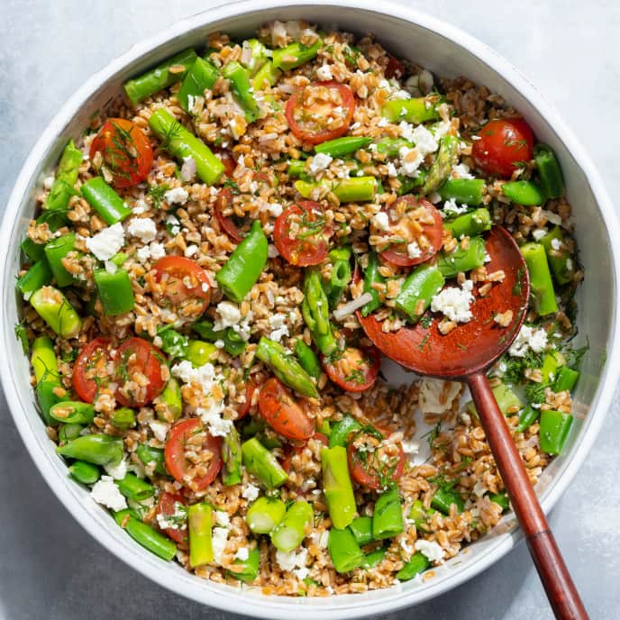 Instant Pot Farro Salad with Asparagus, Snap Peas, and Tomatoes