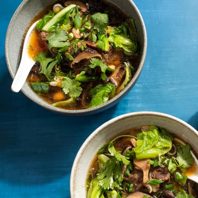 Instant Pot Hawaiian Oxtail Soup