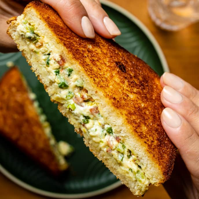 Jalapeño Popper Grilled Cheese