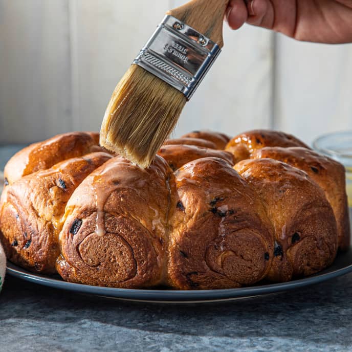 Peppery Dinner Rolls with Caramelized Onions and Smoked Paprika