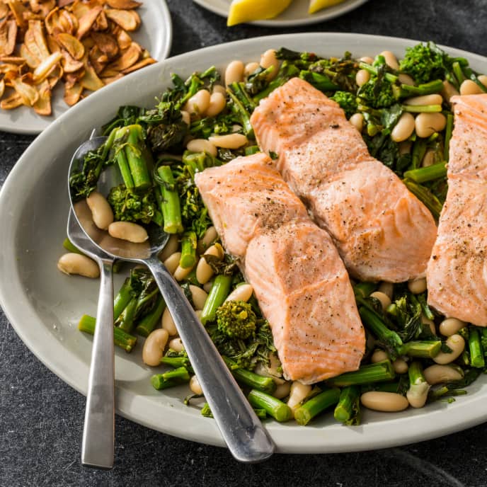 Instant Pot Salmon with Garlicky Broccoli Rabe and White Beans