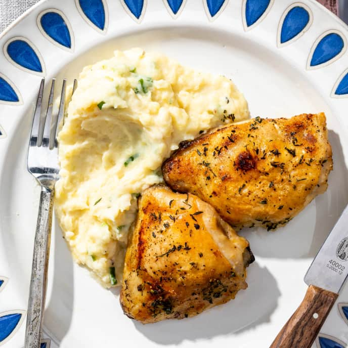 Slow-Cooker Chicken with Mashed Potatoes