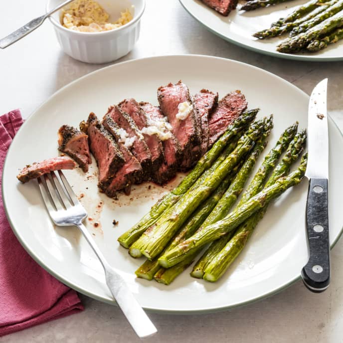 Toaster Oven Spice Crusted Sirloin Steak with Asparagus and Lemon Shallot Butter