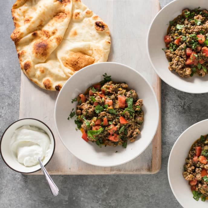 Spicy Lamb with Lentils and Yogurt