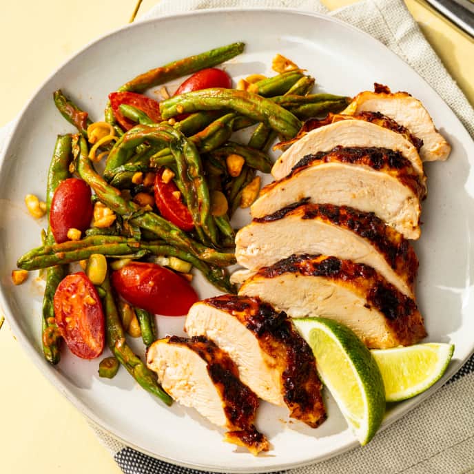 AirFryer Spicy Peanut Chicken with Charred Green Beans and Tomatoes
