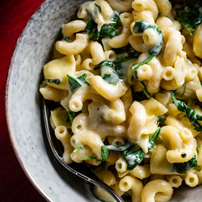 Spinach-Artichoke Macaroni and Cheese