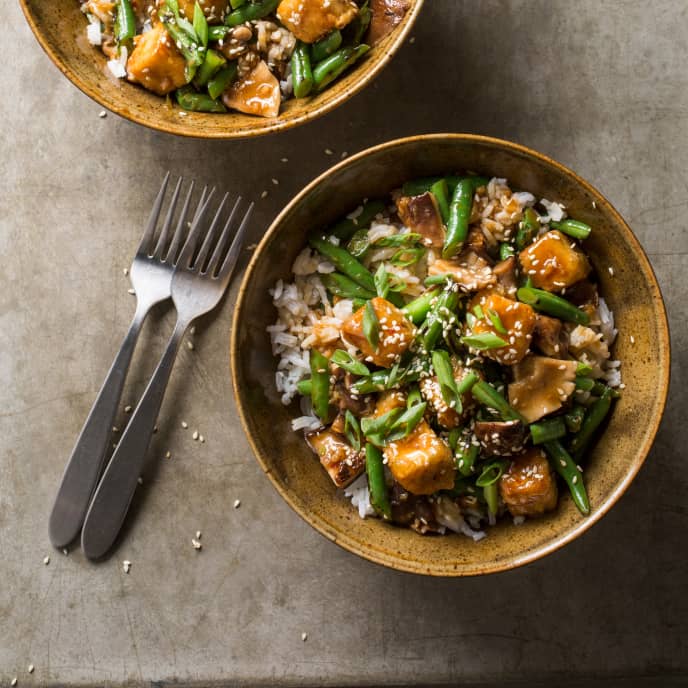 Vegan Stir-Fried Tofu, Shiitakes, and Green Beans