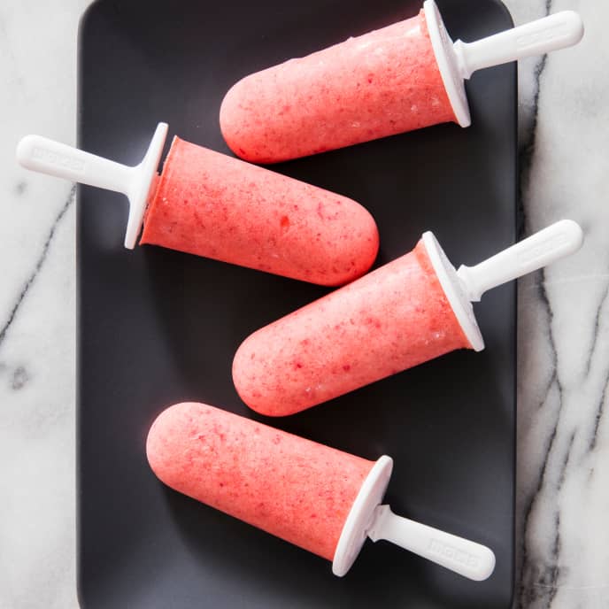 Strawberry Cream Paletas (Reduced Sugar)