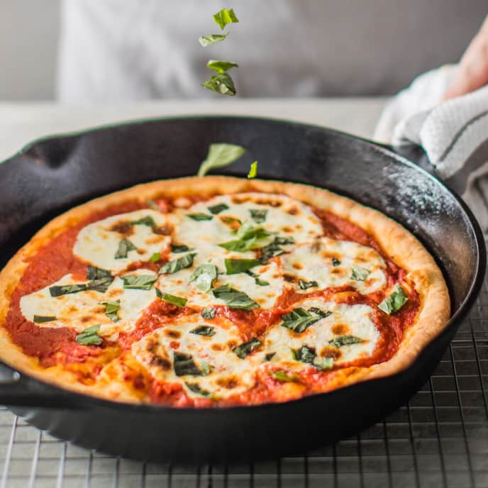 Cast-Iron Skillet Pizza Margherita