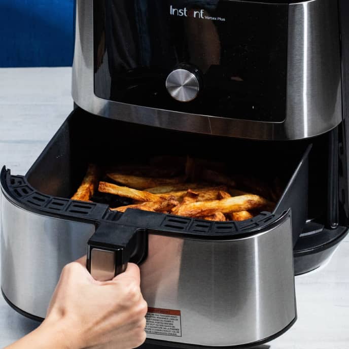 Instant Pot Made an Air Fryer! Is It Any Good? — The Kitchen Gadget Test  Show 