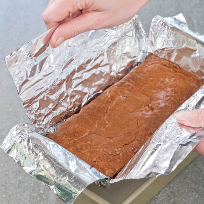 Baking Hack: How and Why to Line a Baking Pan with Foil