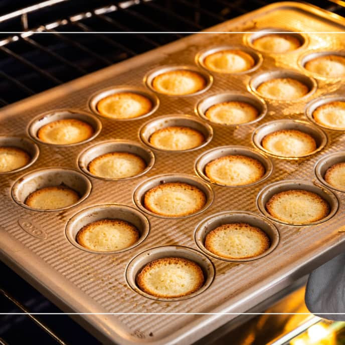 Smart Living Mini Muffin Pan Non-Stick 24 Cup