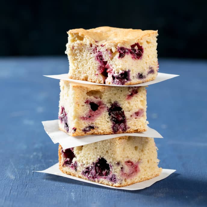 Super Simple Berry Tea Cake – Baker in the Family