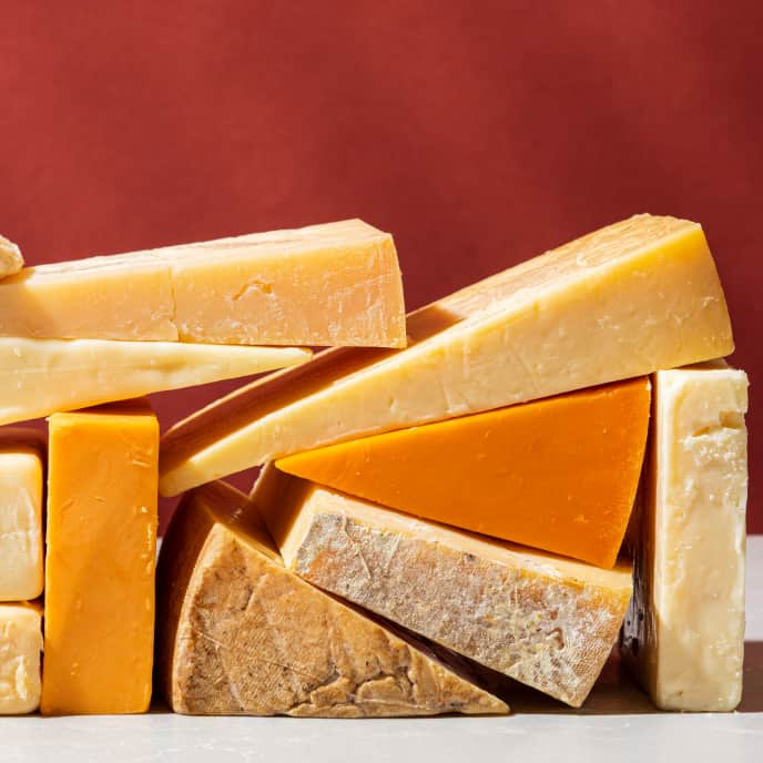 Getting to Know Artisanal American Cheddar Cheese