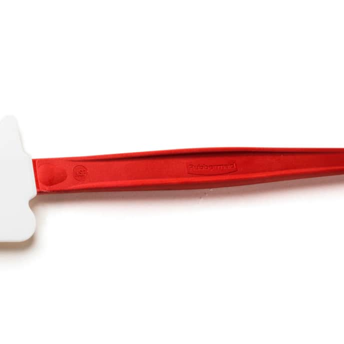 Rubbermaid High-Heat Cook's Scraper 9 1/2 in Red/White