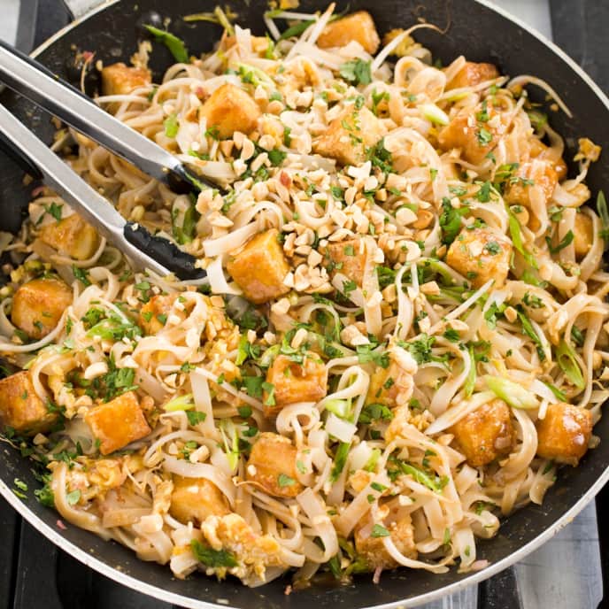 Vegetarian Pad Thai America S Test Kitchen