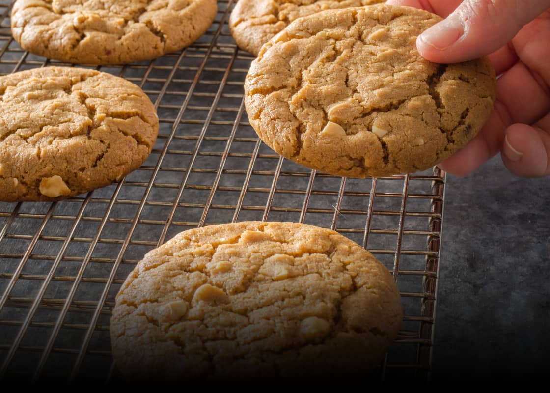 Chewy Peanut Butter Cookies (Soft Old Fashioned Recipe) - Olives +