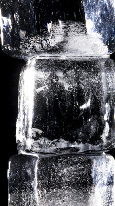 How To Make Cocktail Ice That S Crystal Clear Cook S Illustrated