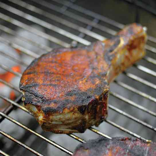 Charcoal-Grilled Pork Chops