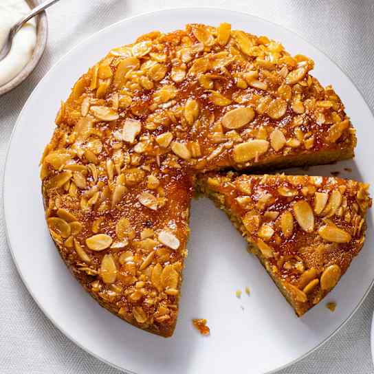 Almond Apricot Honey Cake