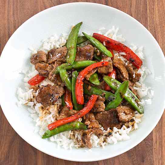 Stir-Fried Beef with Snap Peas and Red Peppers