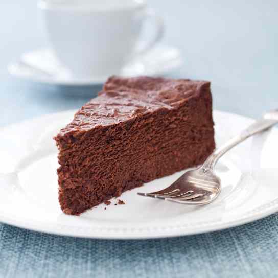 Bittersweet Chocolate Mousse Cake