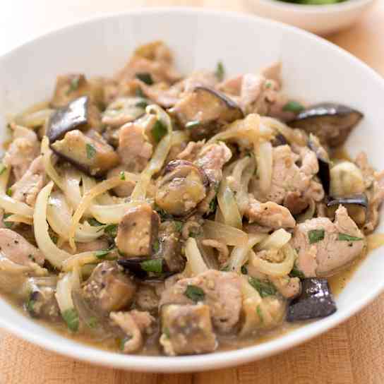 Stir-Fried Pork, Eggplant, and Onions with Garlic and Black Pepper