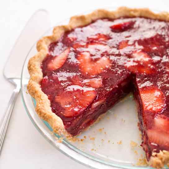 Diner-Style Fresh Strawberry Pie