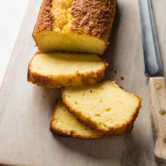 Easy Lemon Pound Cake