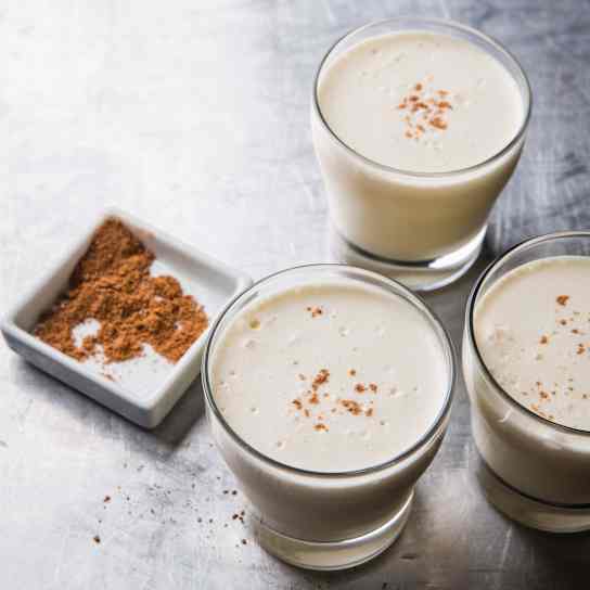 Nonalcoholic Eggnog