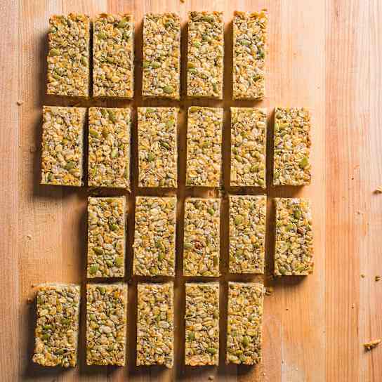 Nut-Free Chewy Granola Bars