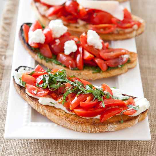 Tomato Bruschetta with Ricotta and Basil