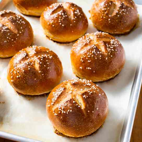 Pretzel Rolls