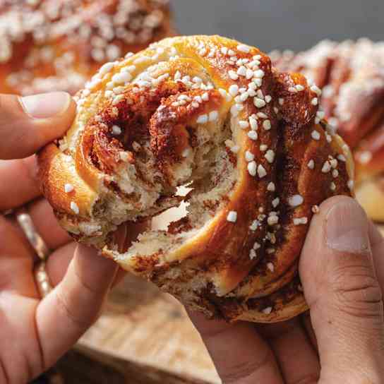 Kanelbullar (Swedish Cinnamon Buns)