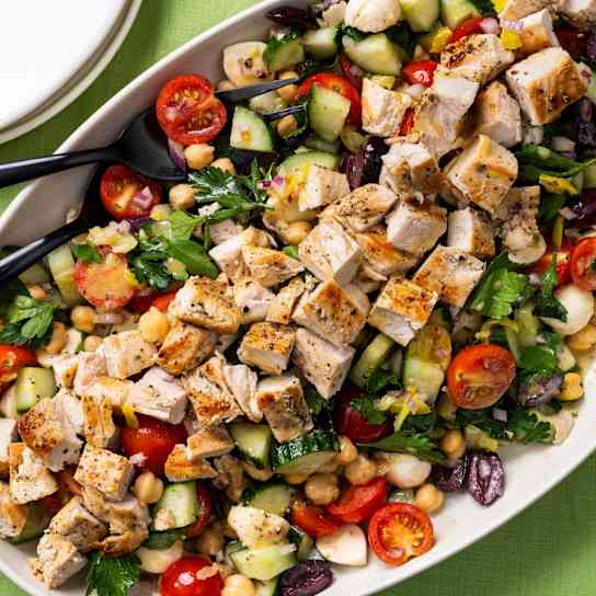 Mediterranean Dinner Salad with Chicken