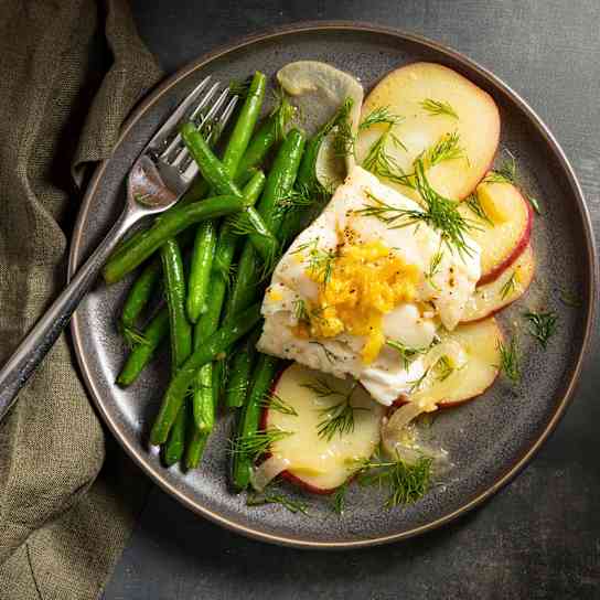 One-Pan Lemony Cod with Potatoes and Green Beans