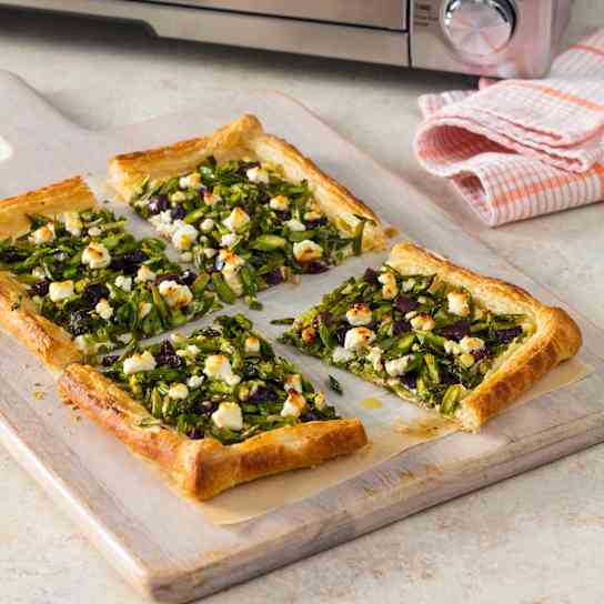 Toaster-Oven Asparagus and Goat Cheese Tart