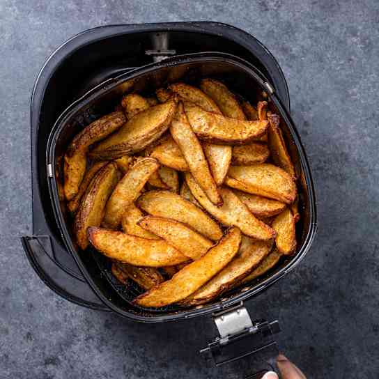 Air-Fryer BBQ Potato Wedges