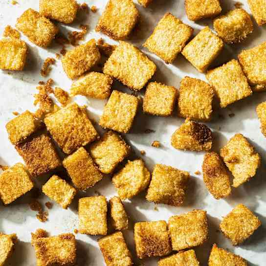 Buttered Cinnamon-Sugar Croutons